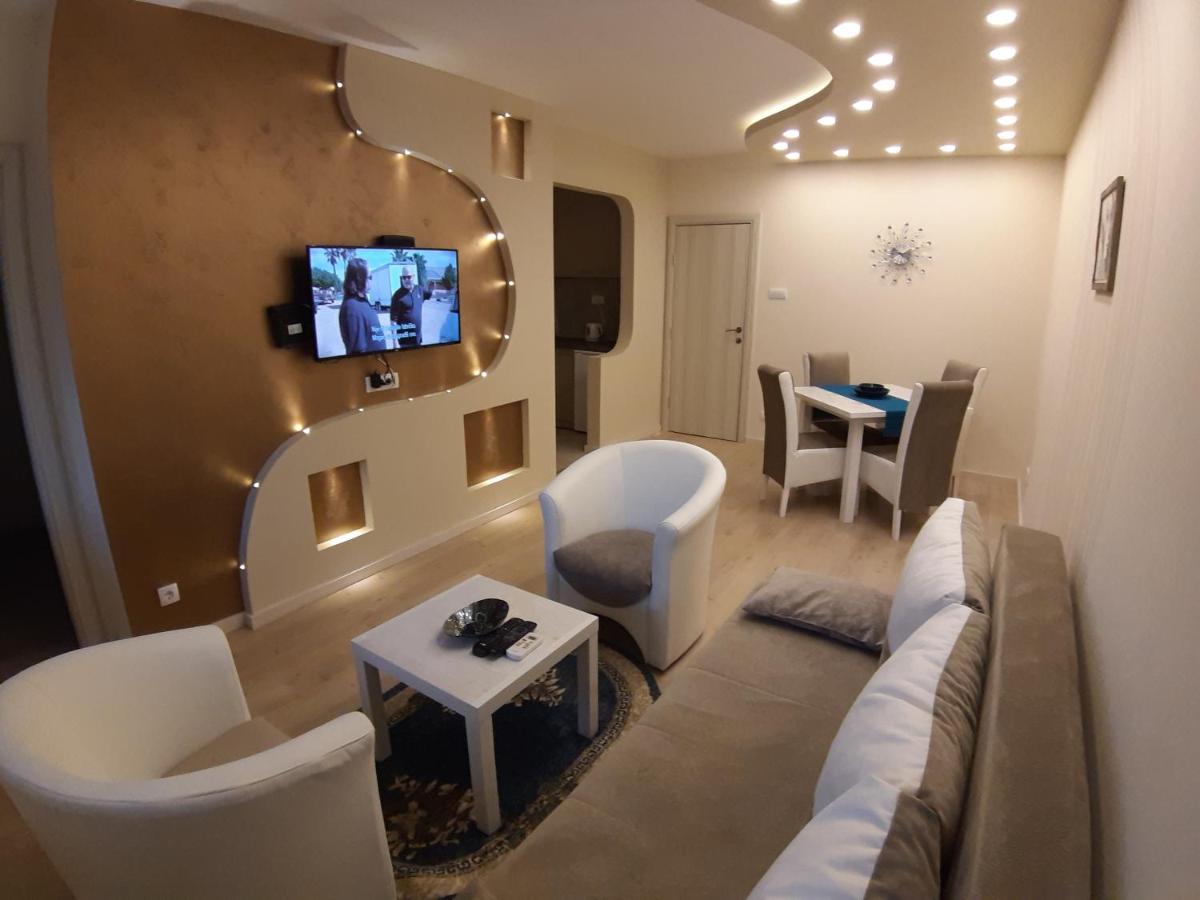 Apartamento Danube Blue 2 Belgrado Exterior foto
